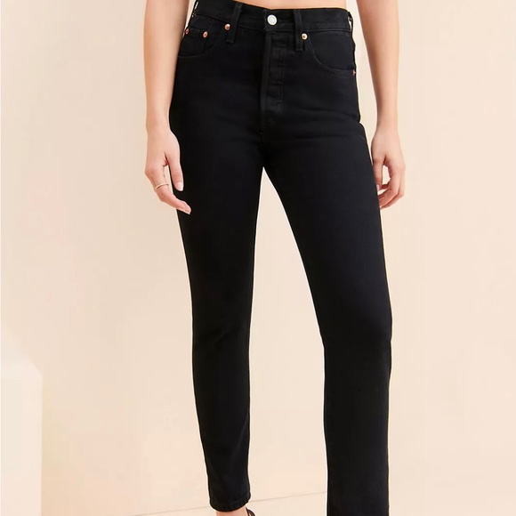 Gently Worn and Washed Item Levi’s 501 Skinny Jean - Picture 3 of 8